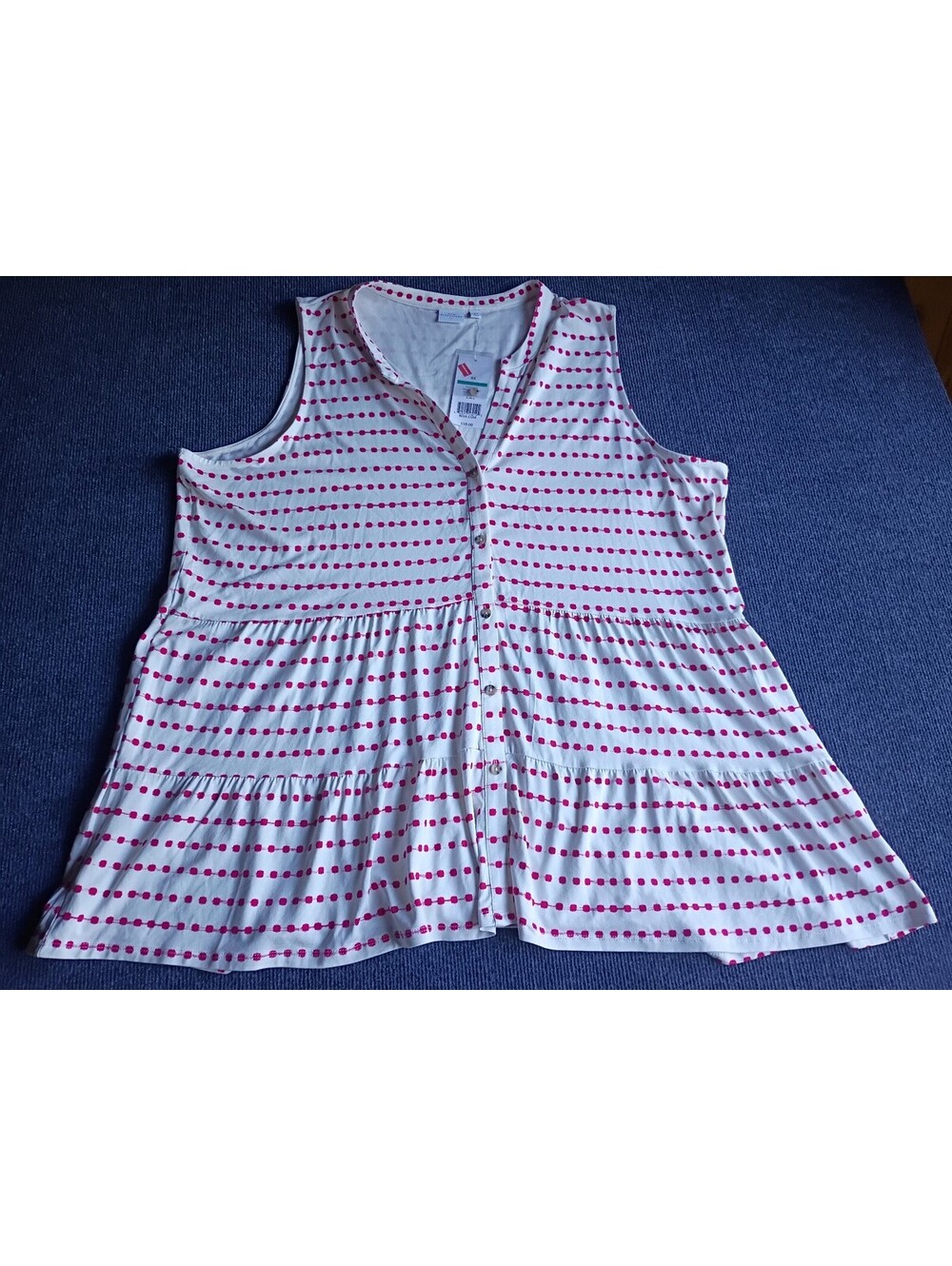 New Directions Women's 4X NWT Sleeveless Button-Up Tiered Top